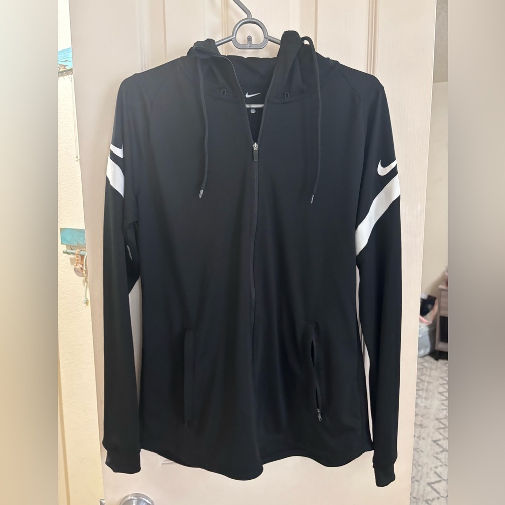 Nike light weight running jacket